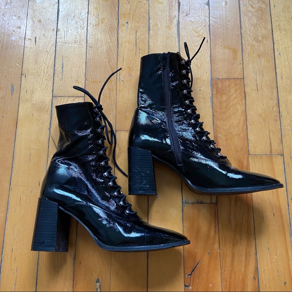 l’intervalle Shoes - L’Intervalle black patent leather square toes heeled boots
